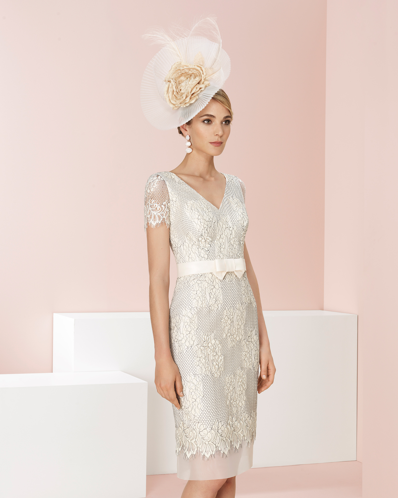 Lace and organza cocktail dress with organza jacket. Available in beige, silver/coral, beige/navy blue and silver. 2018 COUTURE CLUB Collection.
