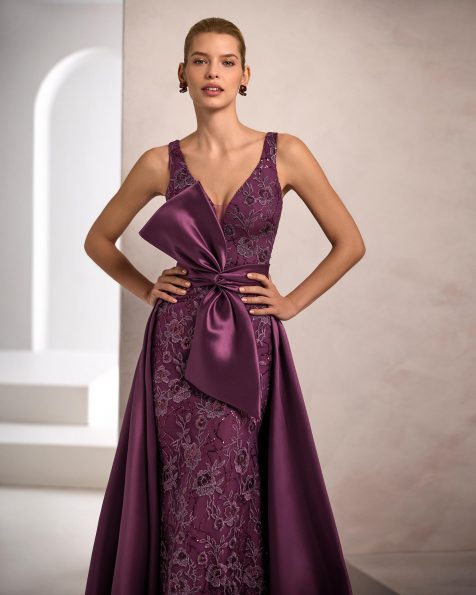 Vestido de fiesta largo dos piezas, confeccionado en tul bordado con pedreria, con escote V, espalda abierta, sobrefalda y chal. MARFIL_BARCELONA.